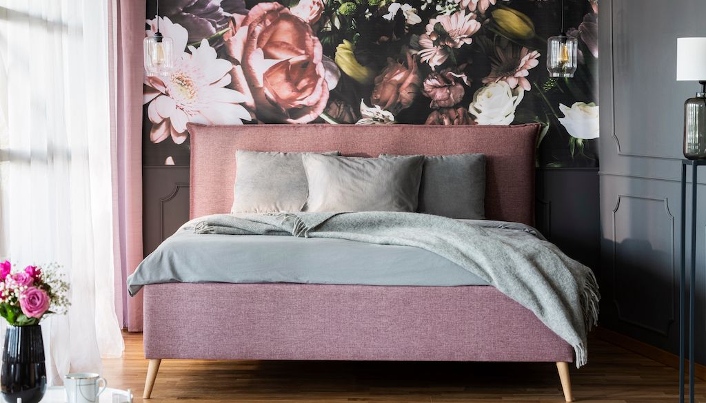 floral wallpaper in bedroom