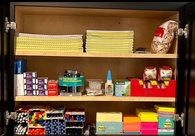 Organizing work places