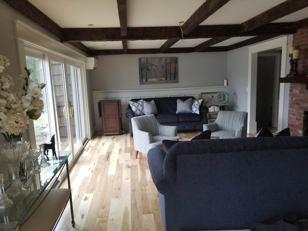 Living Room Finish
