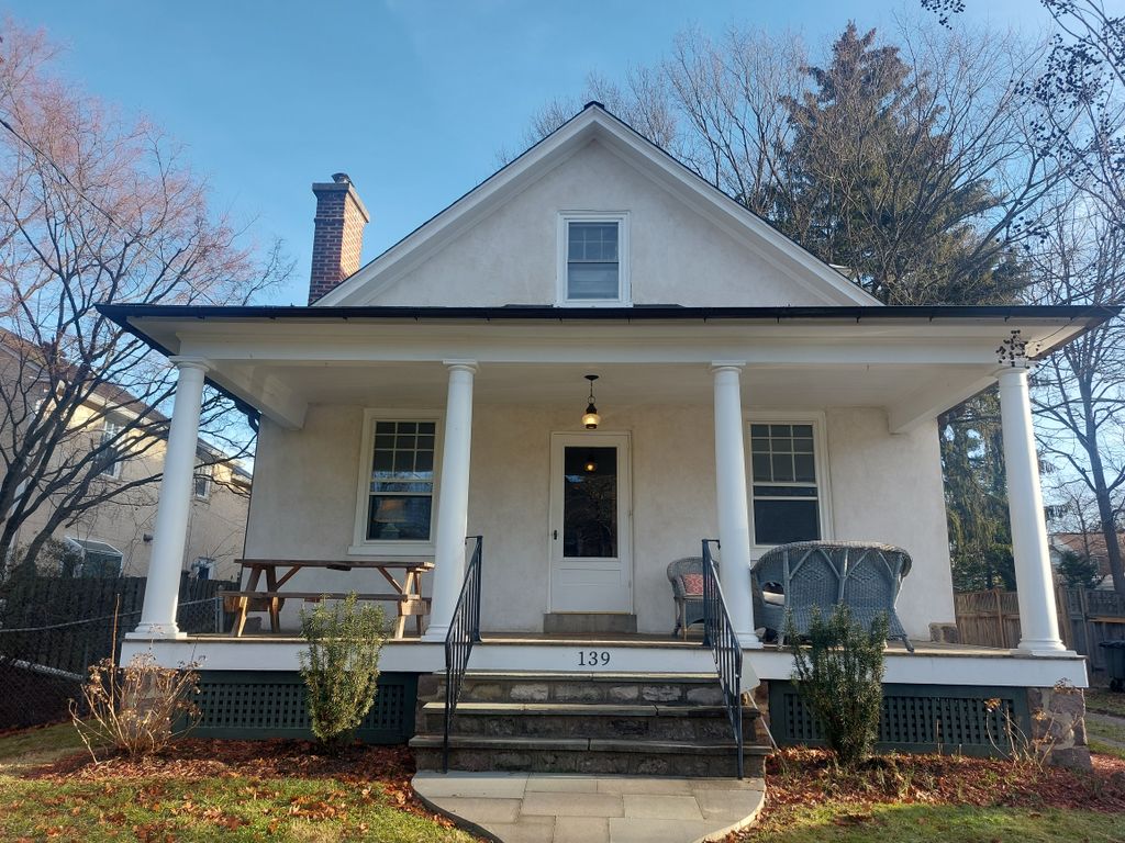 Duplex in Erdenheim, PA 