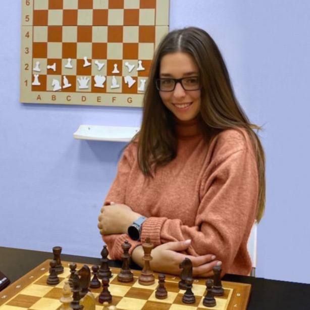 Anna Sidorova. Woman Fide Master. Coach for kids o