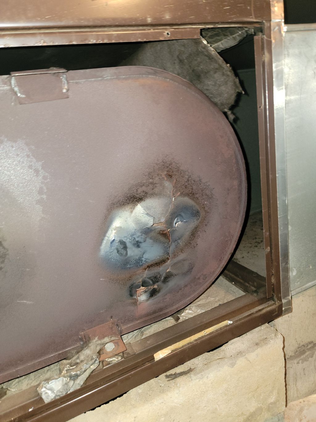 Cracked heat Exchanger 