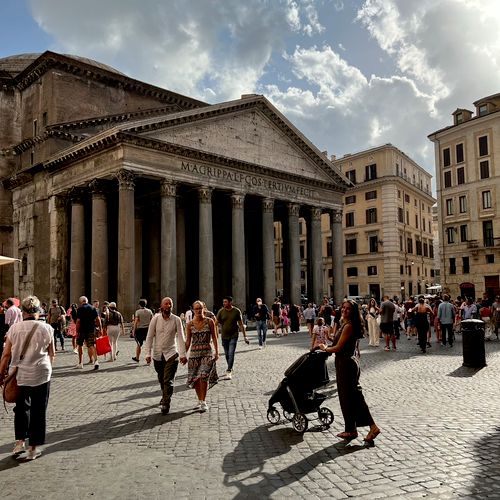 Pantheon, Roma