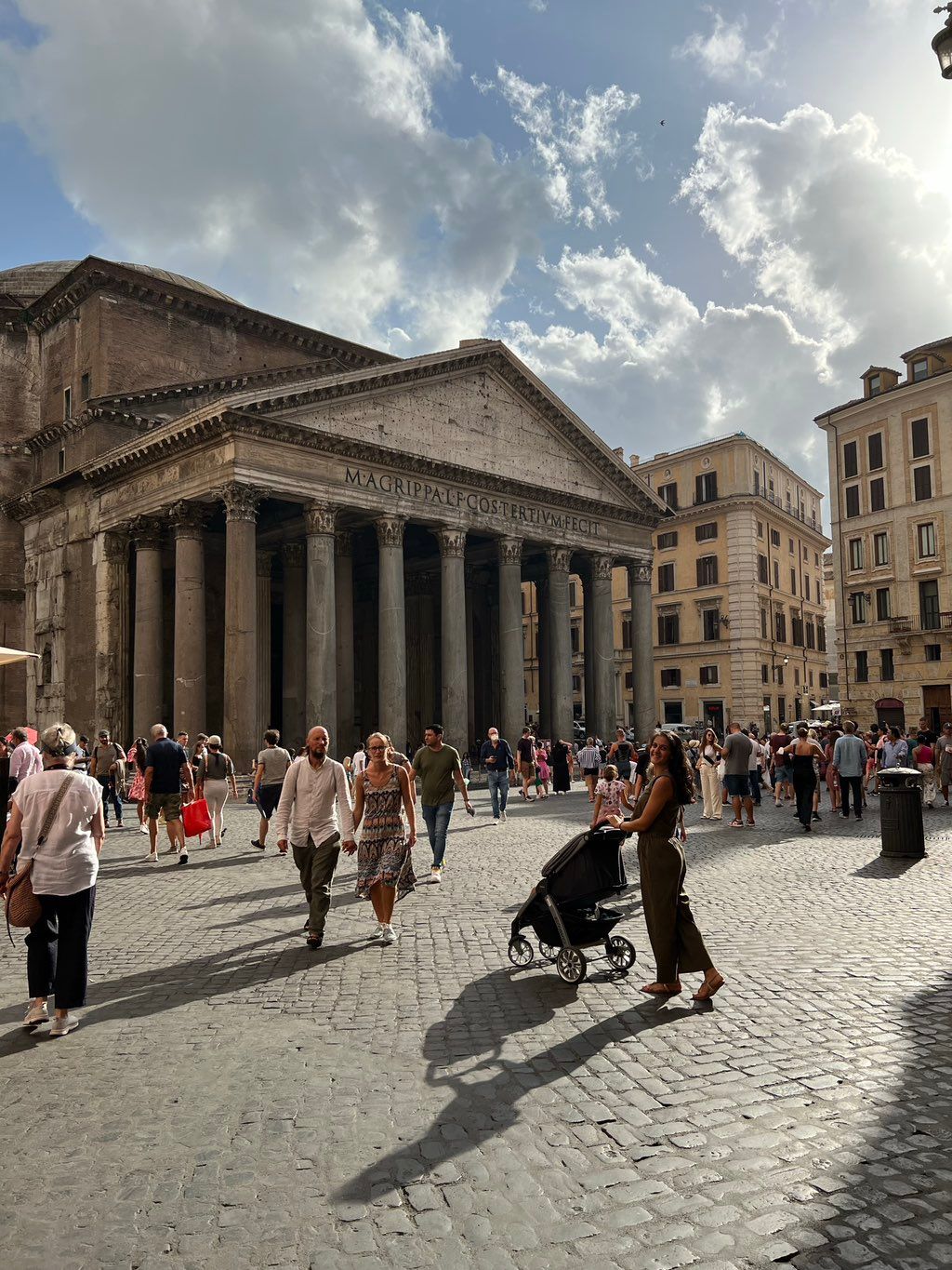 Pantheon, Roma