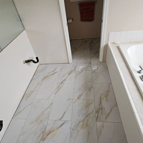 floor tile in bathroom 