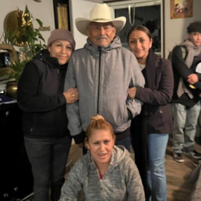 Avatar for Los Vazquez