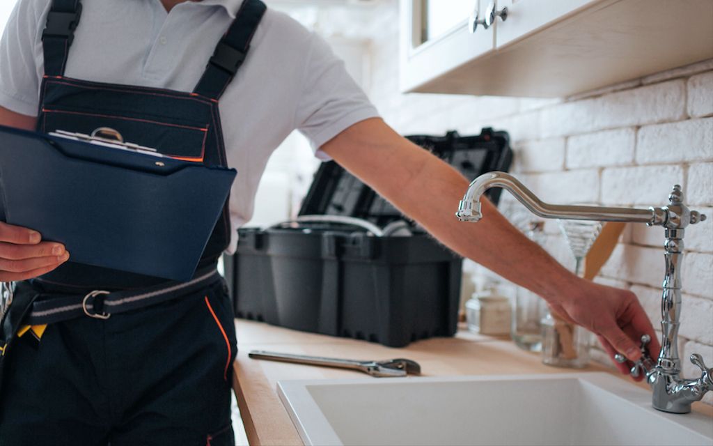 6 tips for hiring a reliable plumber near you.