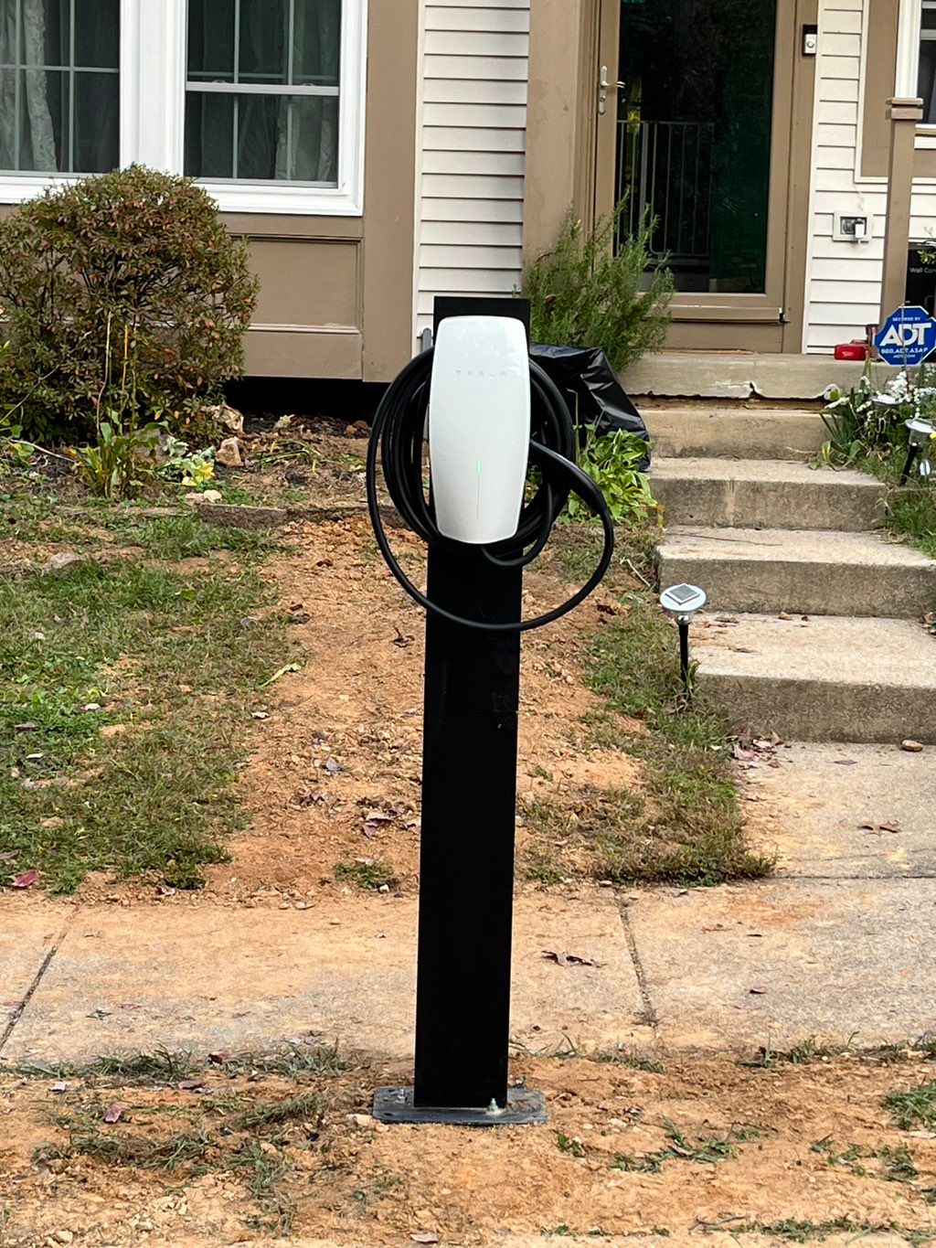 Level 2 Pedestal mount charger