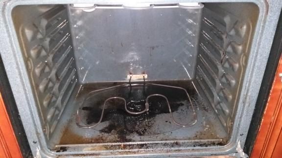 Before Oven cleaning 