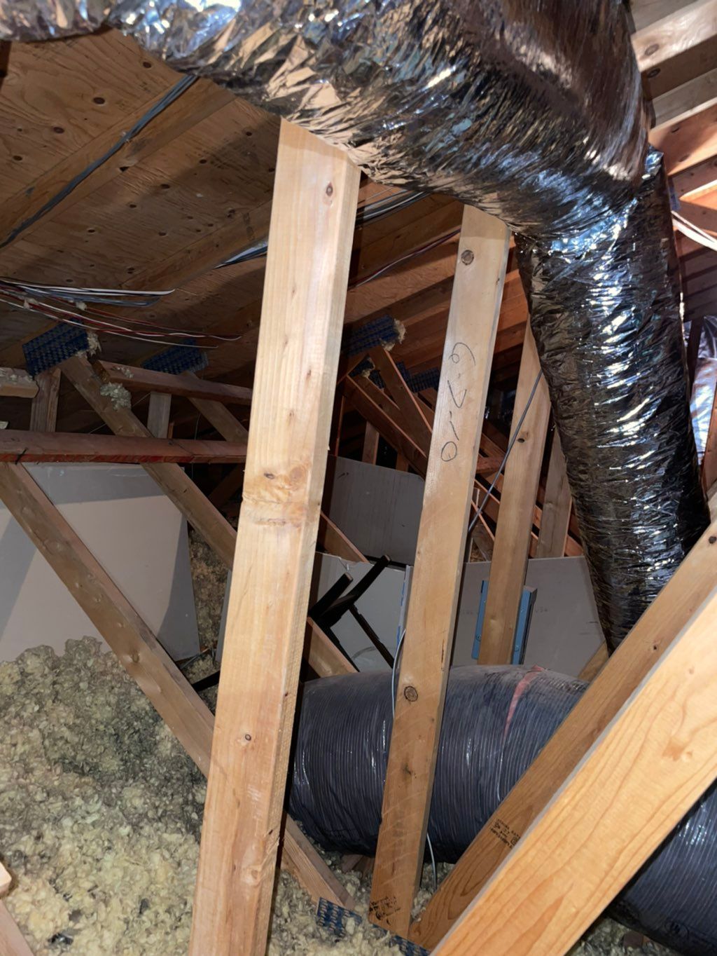 Brand new duct work installation in a attic