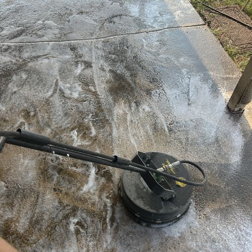 Behind the scenes of the pressure washing process 