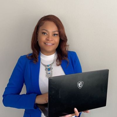 Avatar for Its Brianna, Your notary