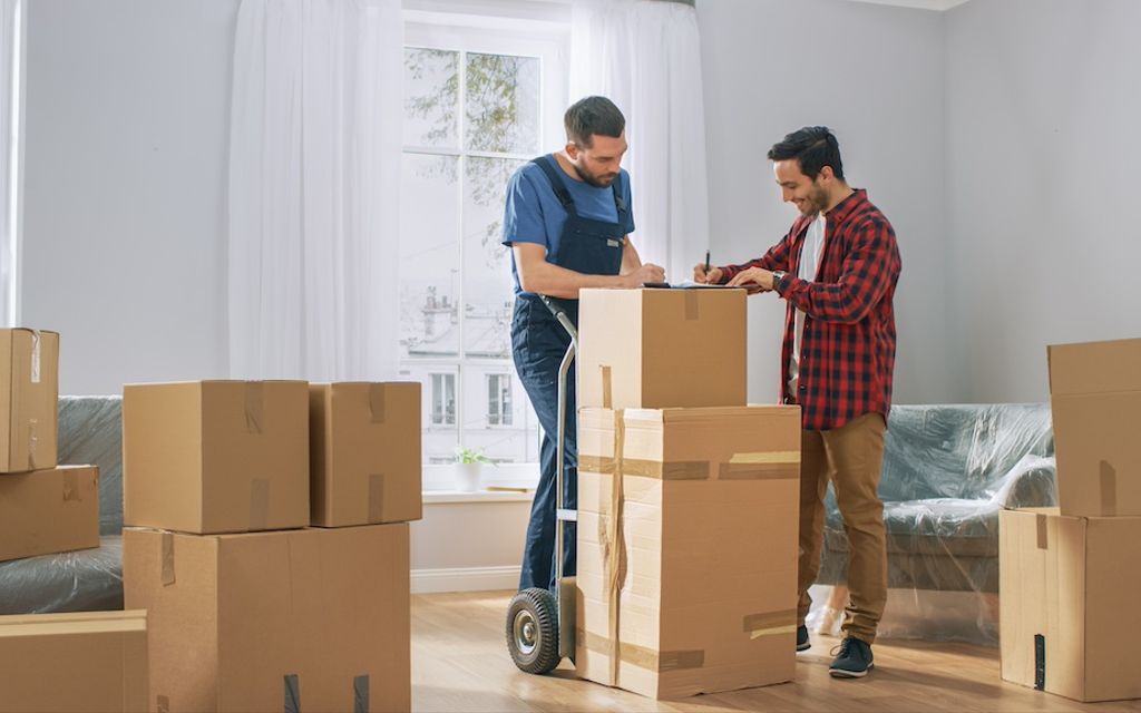 20 benefits of hiring a moving company.