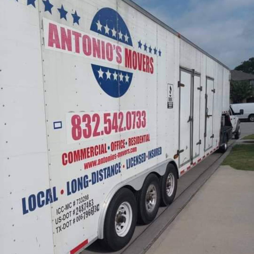 Antonio's movers company