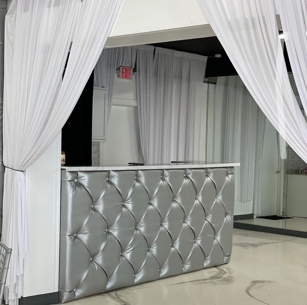 Tufted Bar Wall