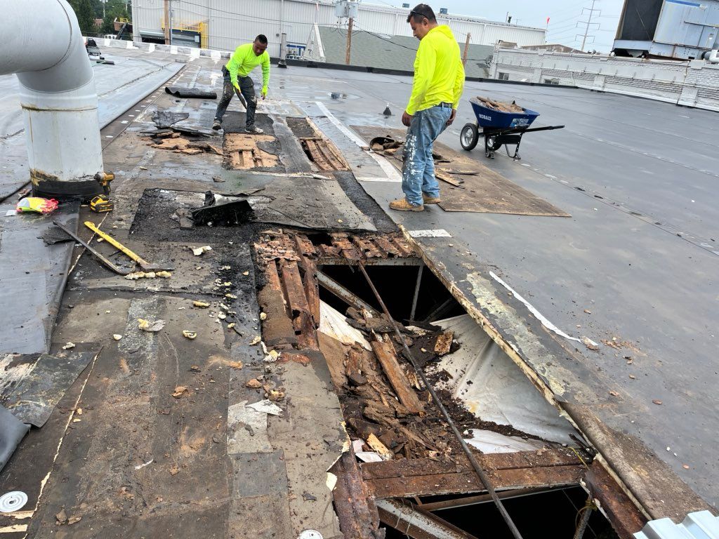 Commercial Flat Roof Replacing Deteriorated Deckin