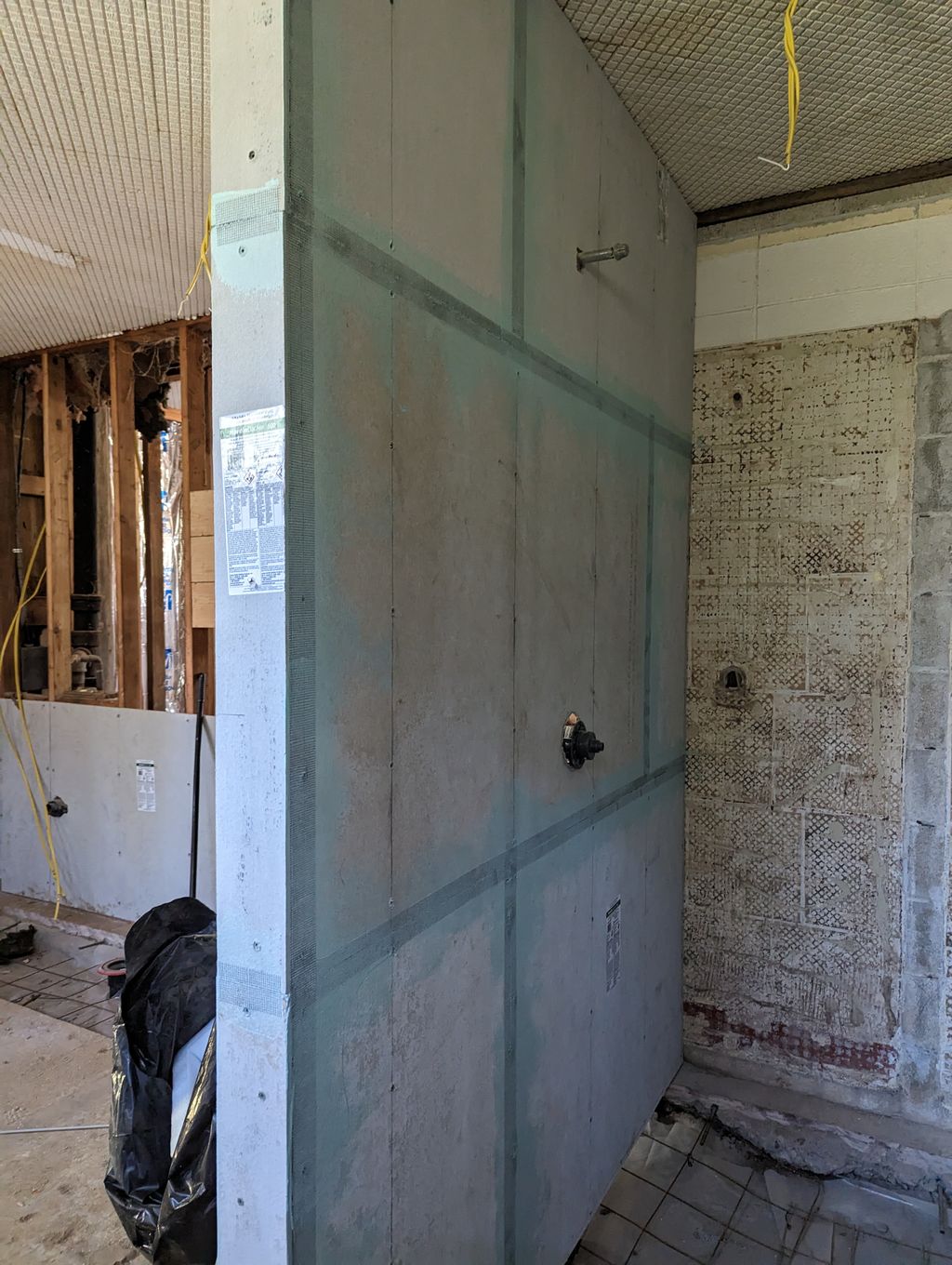 Hardback for tile