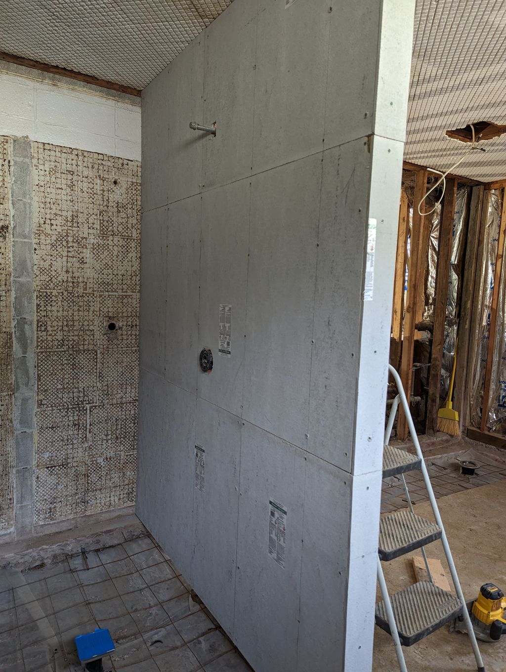Hardback for tile