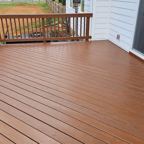 Deck Staining and Sealing