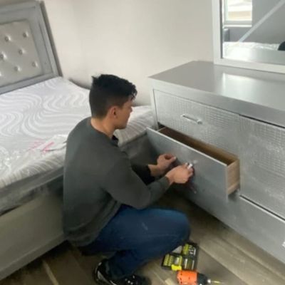 Avatar for Jeff furniture assembler