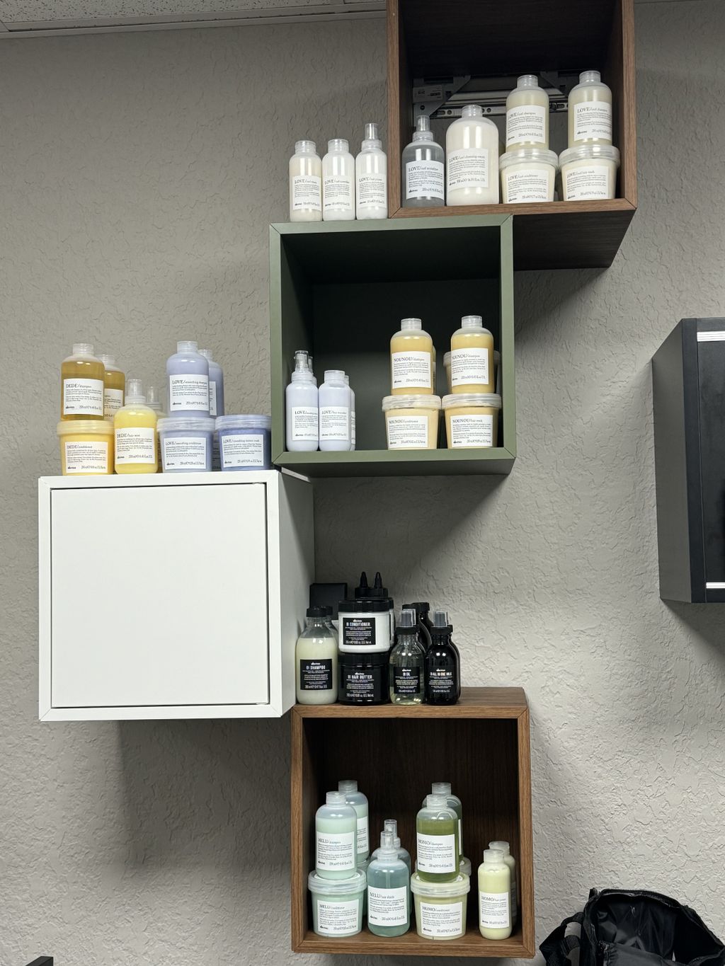 Davines Essentials and Oi