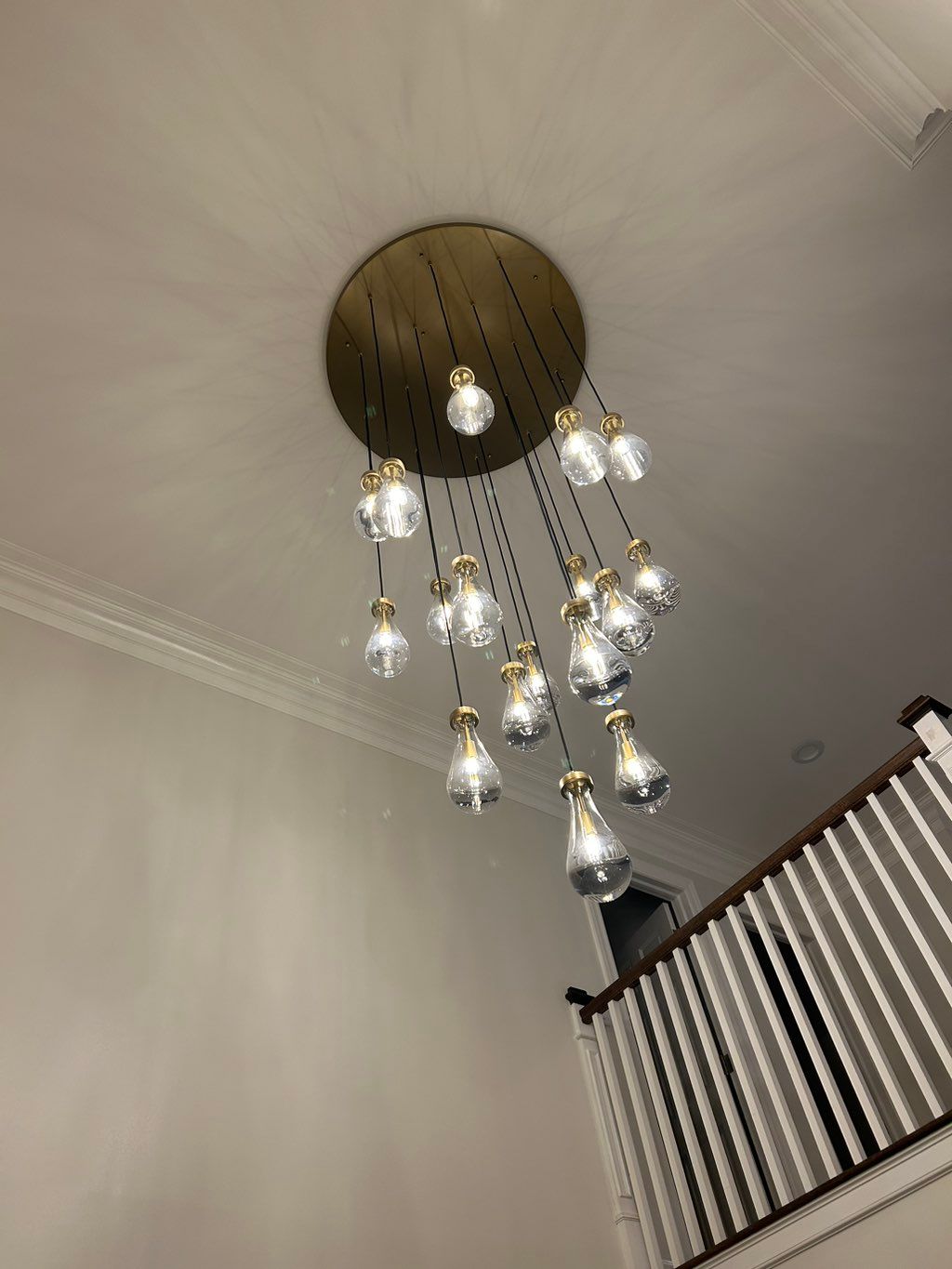 Assembly, installation and connection of a chandel