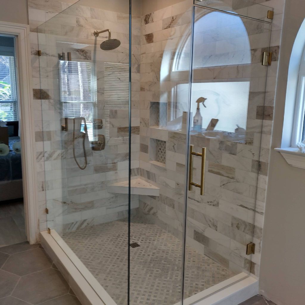 Y&C shower Doors Glass and mirror