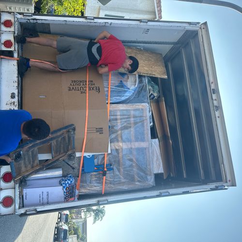 These movers were very helpful , professional and 