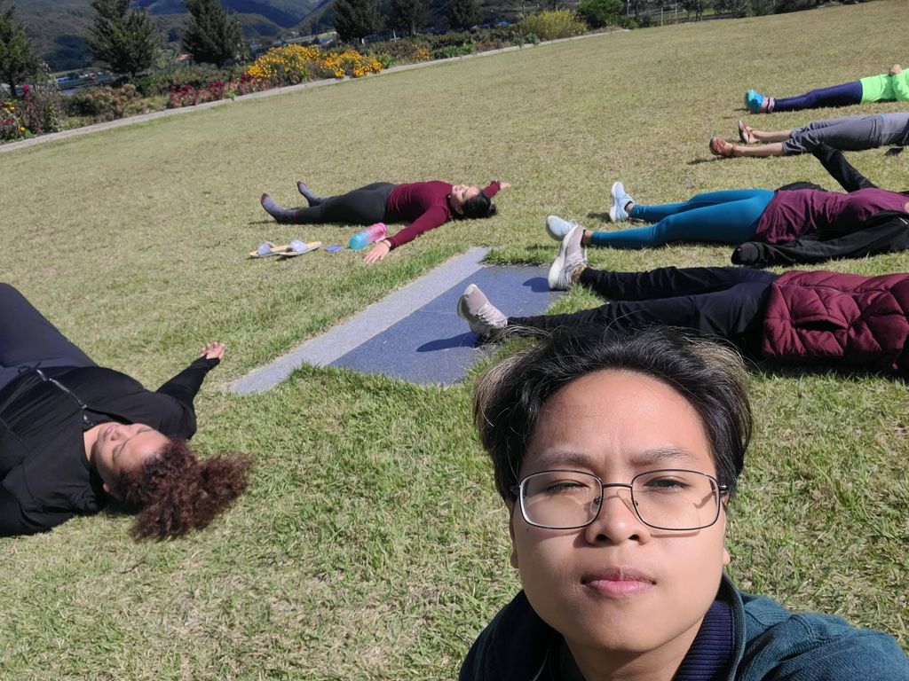 Guiding a group of people to do outside meditation