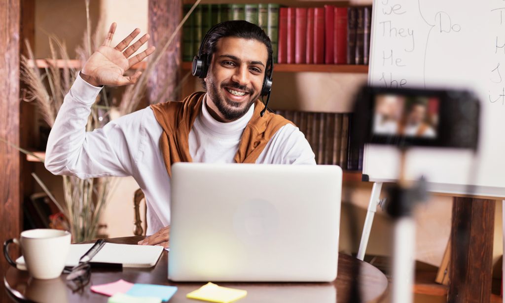 Online learning is easy