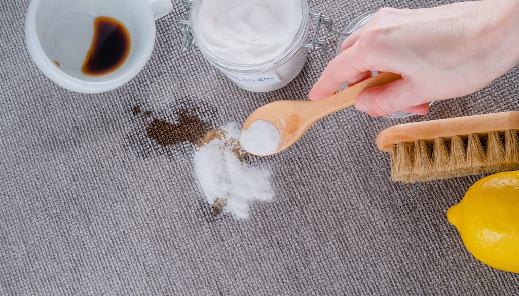 using baking soda instead of carpet powderto remove stain