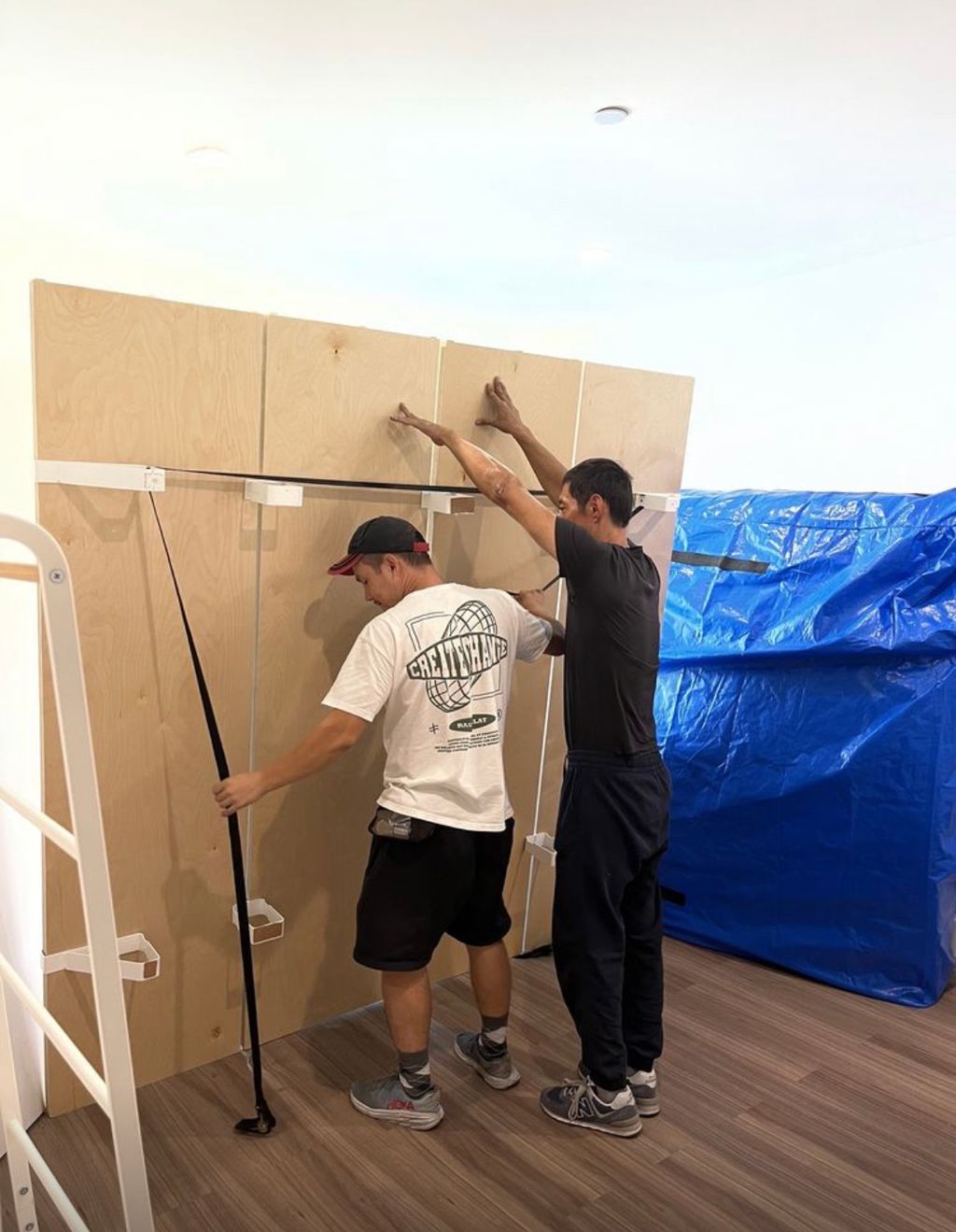 disassembling/reassembling beds