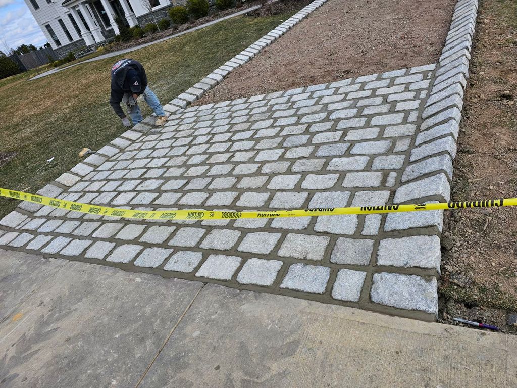 Belgian Block Apron