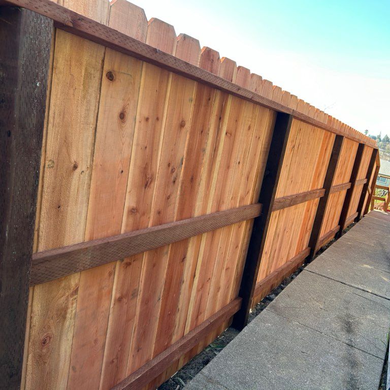 Montes fence works