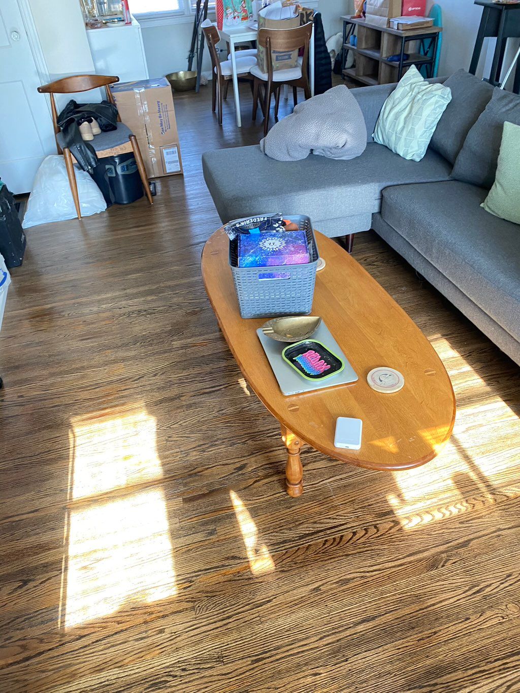 LIVING ROOM DEEP CLEAN 