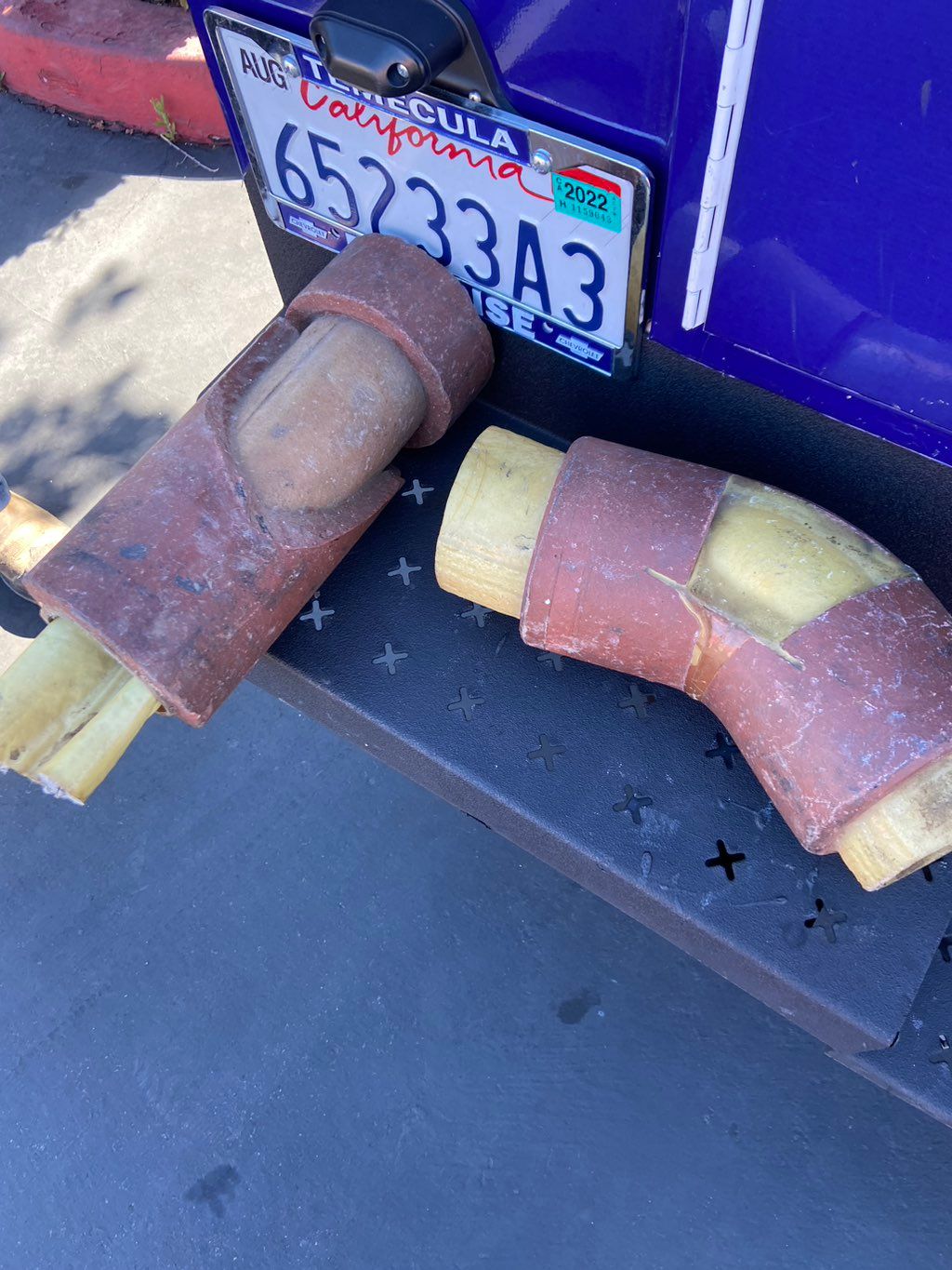 Example of trenchless liner sleeves in clay sewer 