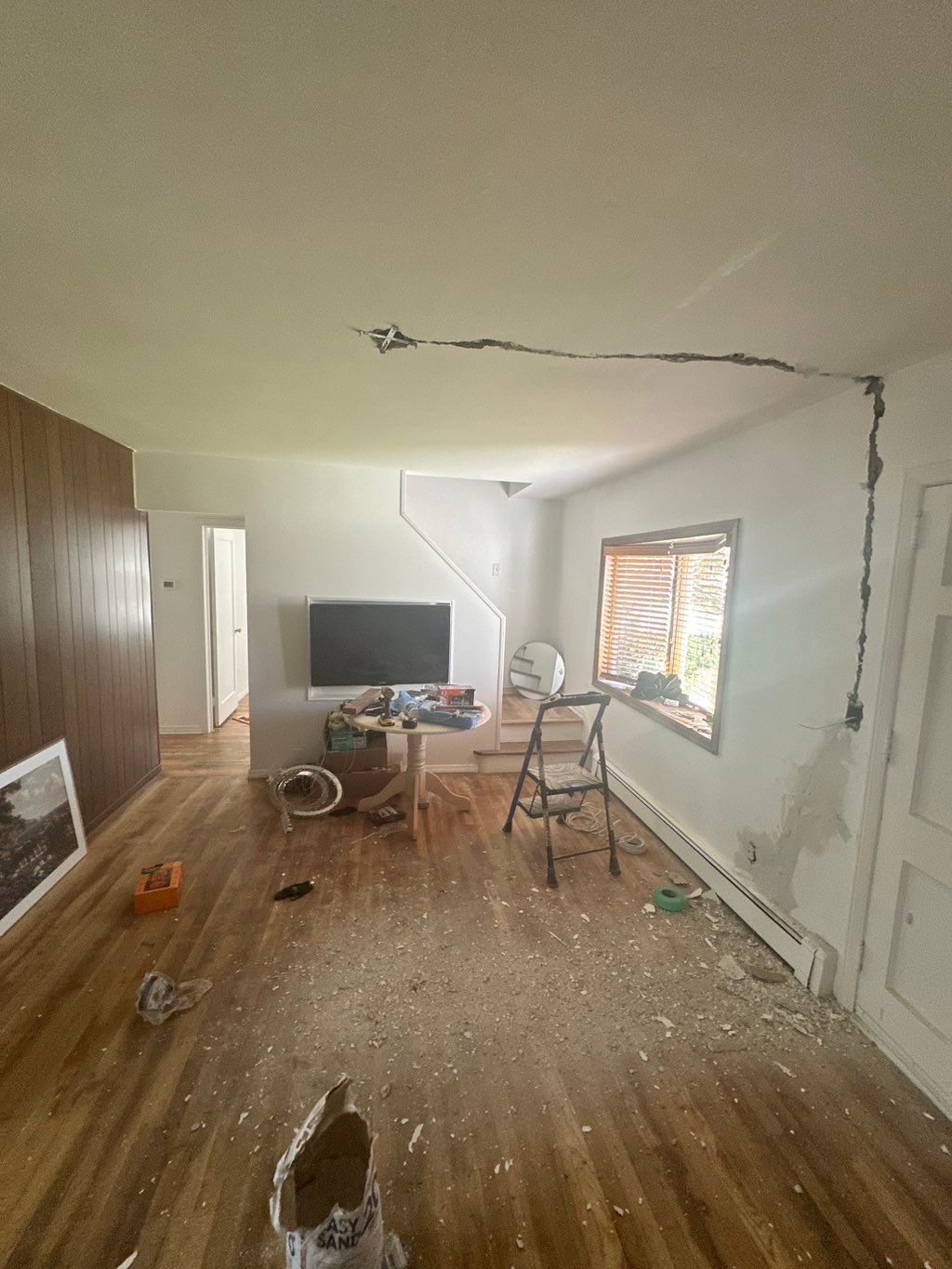 Fixture in Ceiling Wiring Installation.