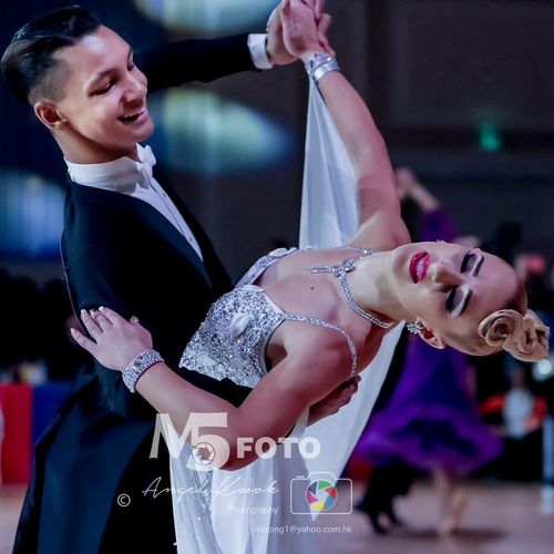 Dance and Fit by Naomi