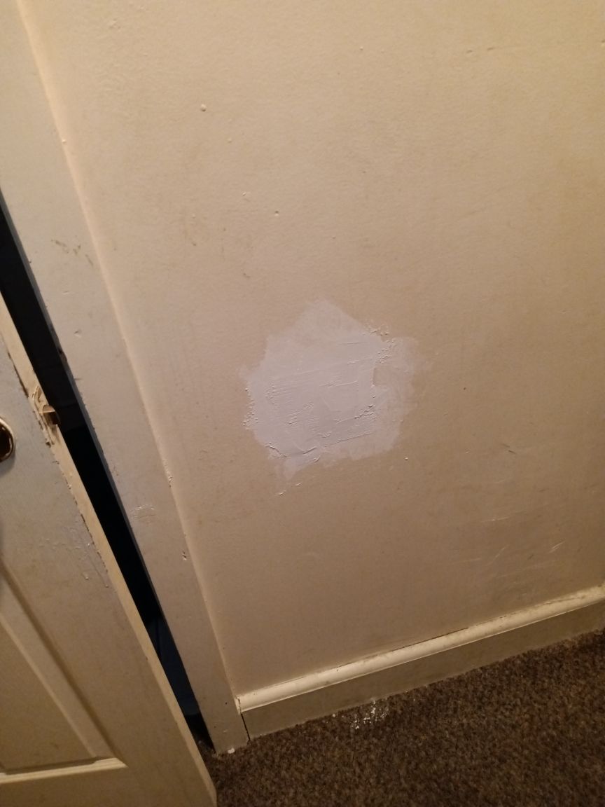 drywall patch up 