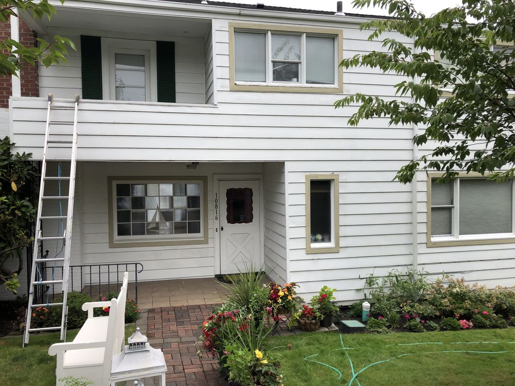 Exterior Painting ( Before )