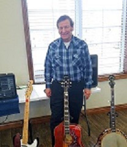 Fender Telecaster, Epiphone Pro, Gibson Banjo