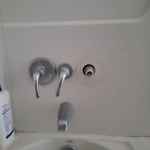 befor shower valve replacement 