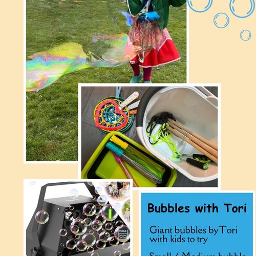 1 hour option: Bubbles supplies with balloon twist