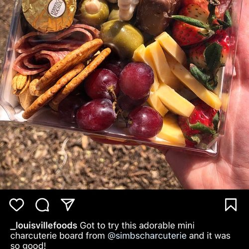 Got to try this adorable mini charcuterie board fr