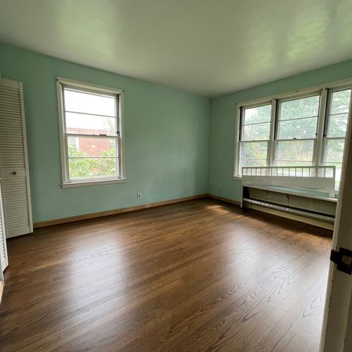 Hardwood Floor Sand & Refinish