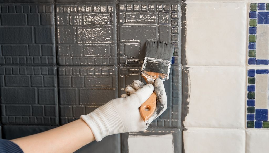 painting bathroom tile wall