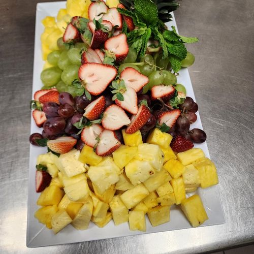 fresh fruit platter 