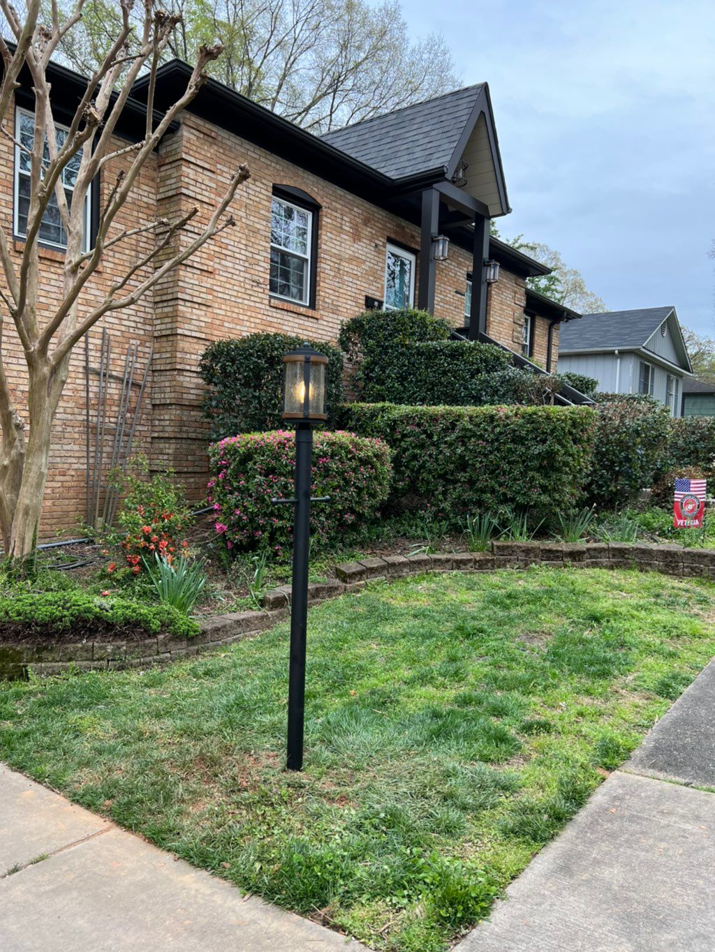 New pole light added to customers front yard. 