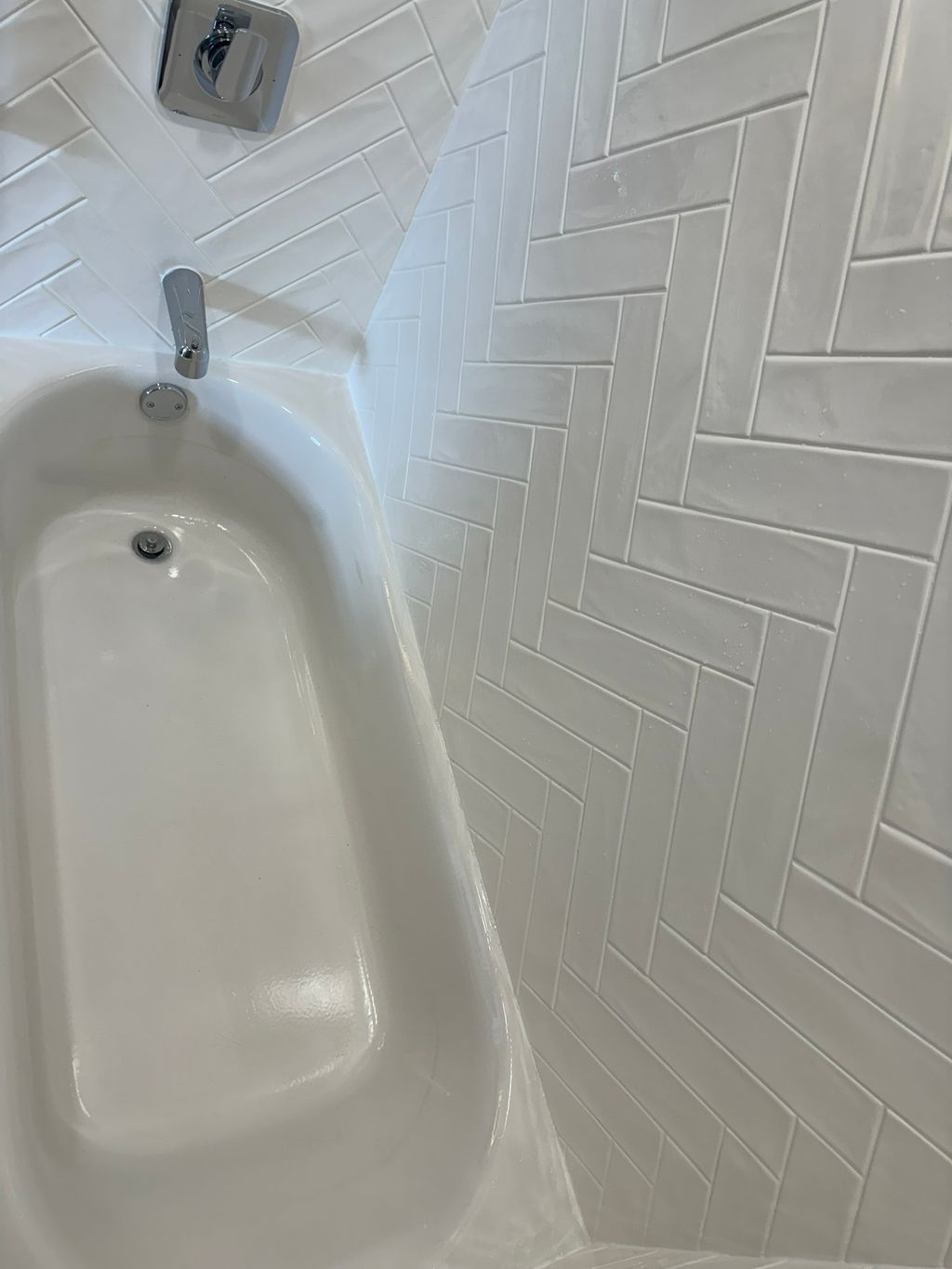 bathtub deep cleaning - after