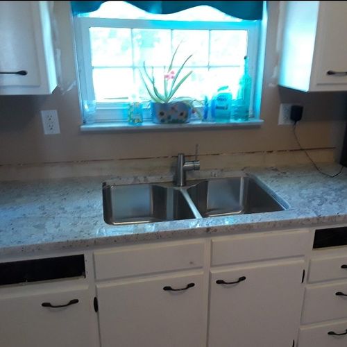 Very professional!
I just had all new countertops 
